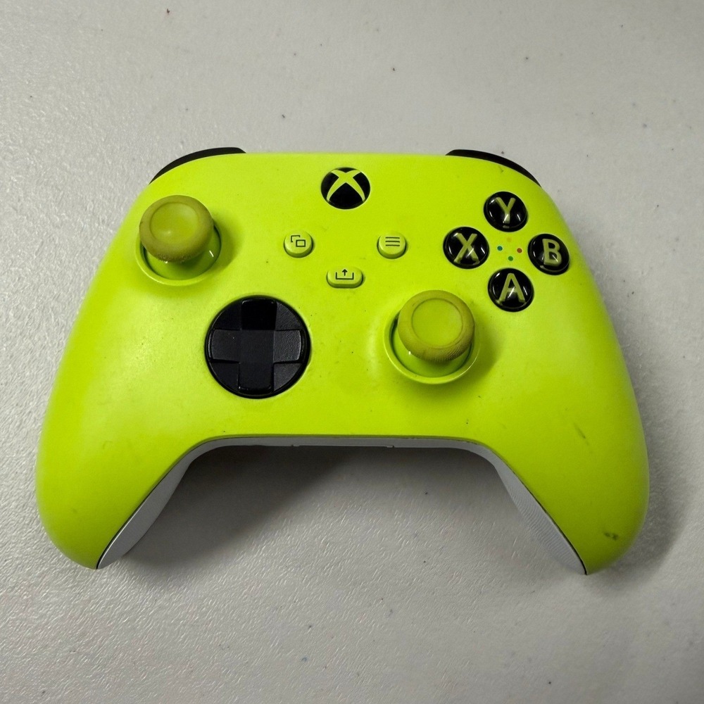 Microsoft Xbox Wireless Controller Electric Volt Neon Yellow Series X S One PC
